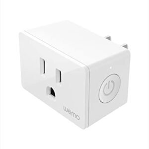 Wemo Smart Plug with Thread - Smart Outlet for Apple HomeKit - Smart Home Products, Smart Home Lighting, Smart Home Gadgets - Homekit Smart Plug - Tech Gifts - Works W/ Apple iPhone, Easy NFC Set Up